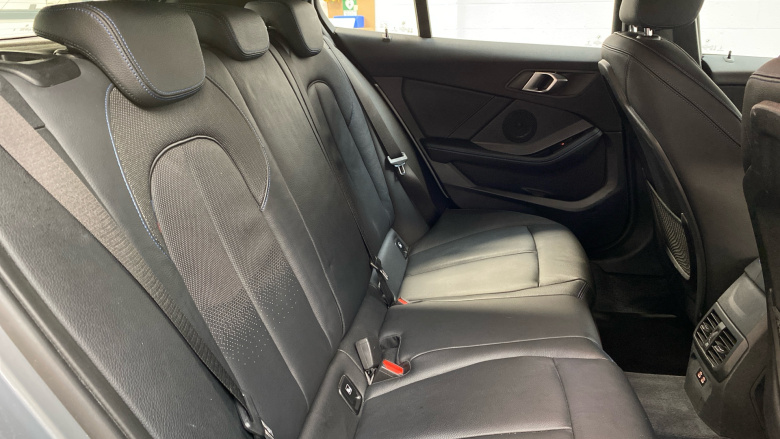 BMW 1 Series 118i [136] M Sport 5dr Step Auto [LCP] Petrol Hatchback